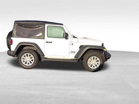 Used 2023 Jeep Wrangler Sport AWD/4WD image 2