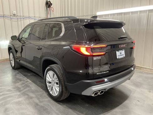 Used 2025 GMC Acadia Elevation w/ Elevation Premium Package image 22
