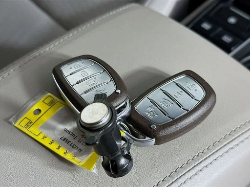 Used 2021 Hyundai Tucson Sport w/ Cargo Package image 22