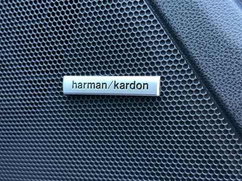 New 2025 Subaru Crosstrek 2.5i Limited w/ Crosstrek Mirror Package image 23