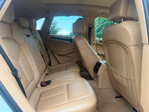 Used 2015 Porsche Macan S w/ Premium Package Plus AWD/4WD image 14