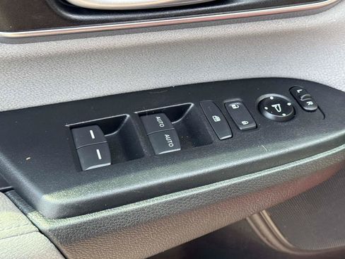 Certified 2021 Honda CR-V EX image 18