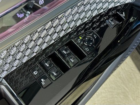 New 2026 BMW i7 xDrive60 image 18