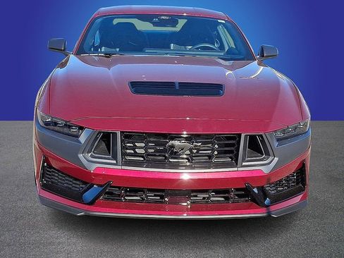 Used 2025 Ford Mustang Dark Horse image 2