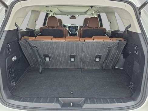 Certified 2023 Subaru Ascent Touring image 13