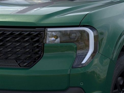 New 2025 Ford Maverick Lariat w/ Black Appearance Package image 19