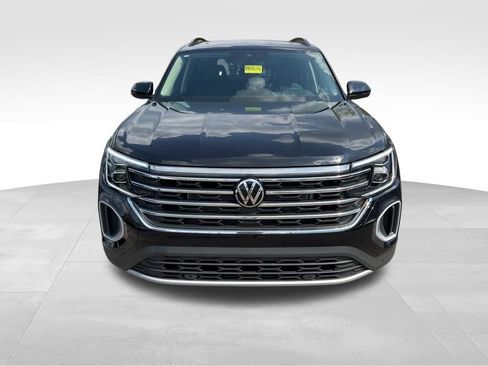 New 2026 Volkswagen Atlas SE FWD image 3