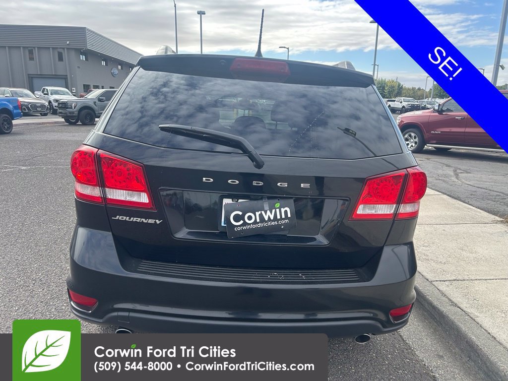 Used 2019 Dodge Journey SE w/ Premium Group FWD image 7