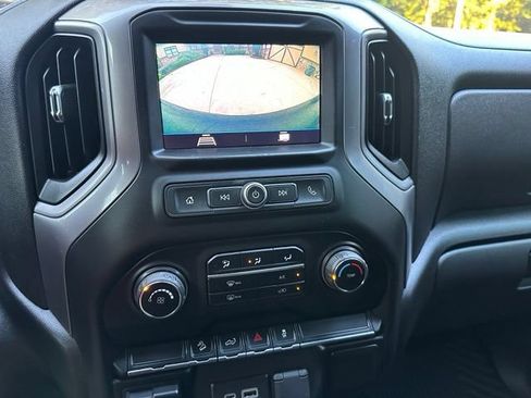 Used 2021 Chevrolet Silverado 1500 Custom Trail Boss AWD/4WD image 16