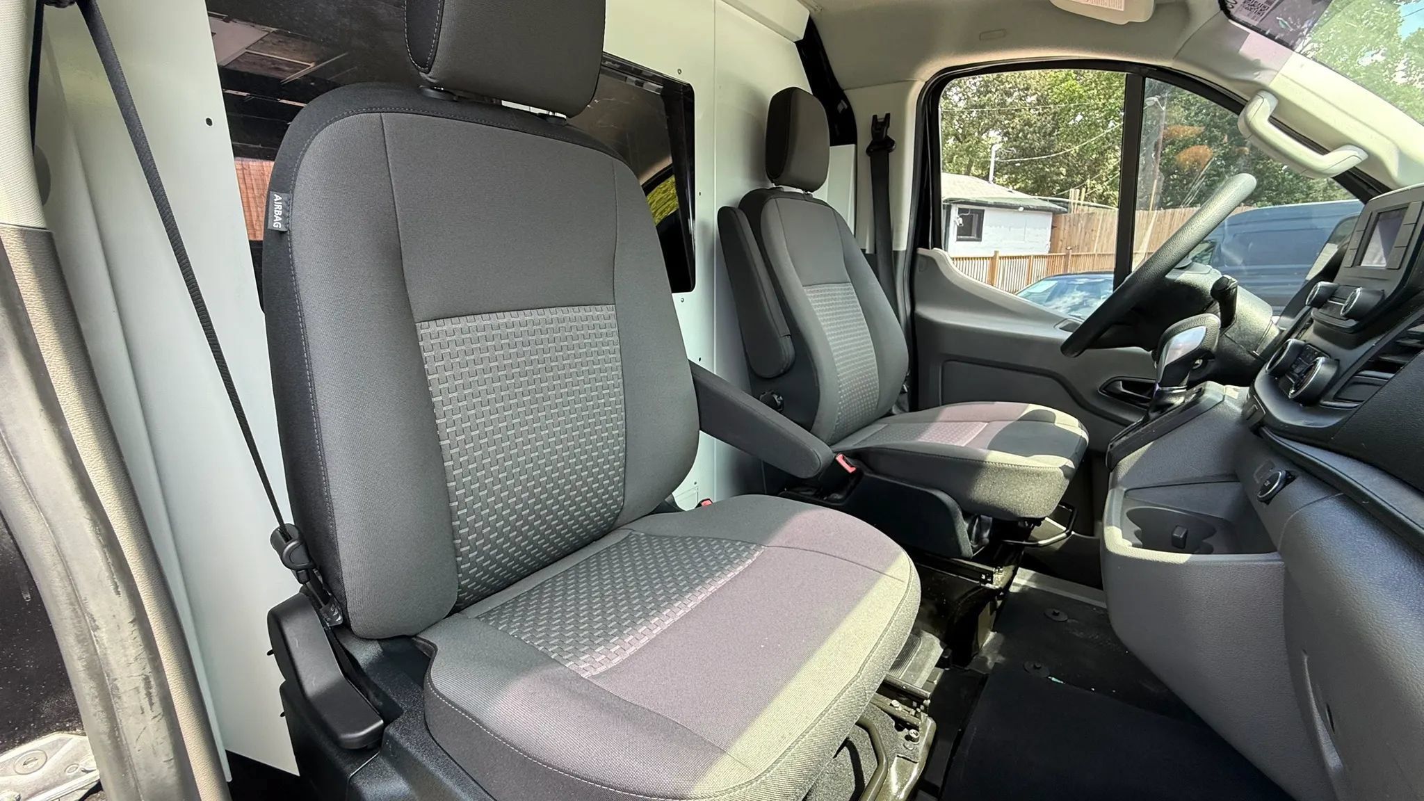 Used 2023 Ford Transit 250 Low Roof RWD image 11