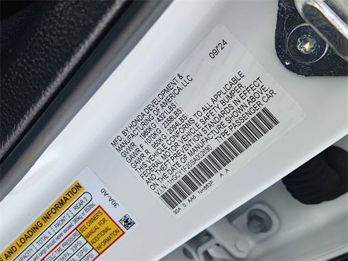 Used 2025 Honda Accord LX image 32