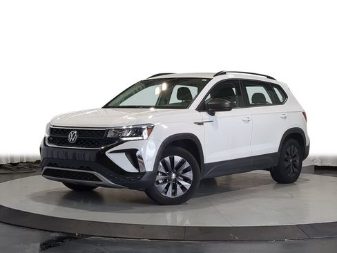 Used 2022 Volkswagen Taos S AWD/4WD image 1