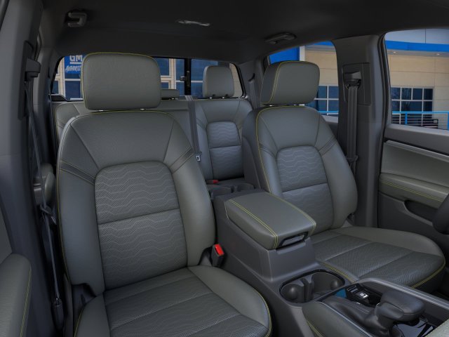 New 2026 Chevrolet Colorado ZR2 w/ Technology Package AWD/4WD image 19
