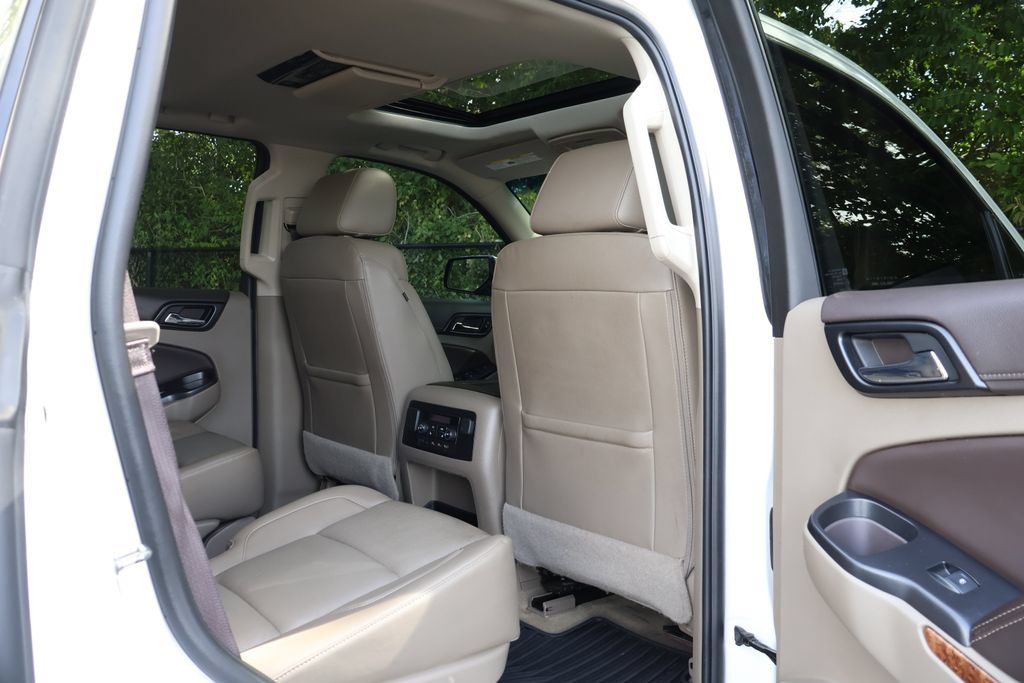 Used 2018 Chevrolet Tahoe Premier AWD/4WD image 48
