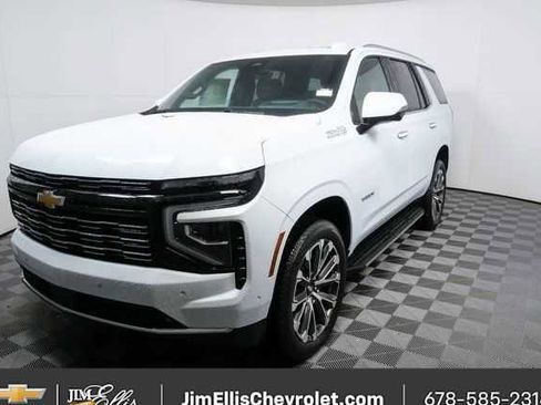 New 2026 Chevrolet Tahoe High Country w/ Sun And Tow Package AWD/4WD image 25