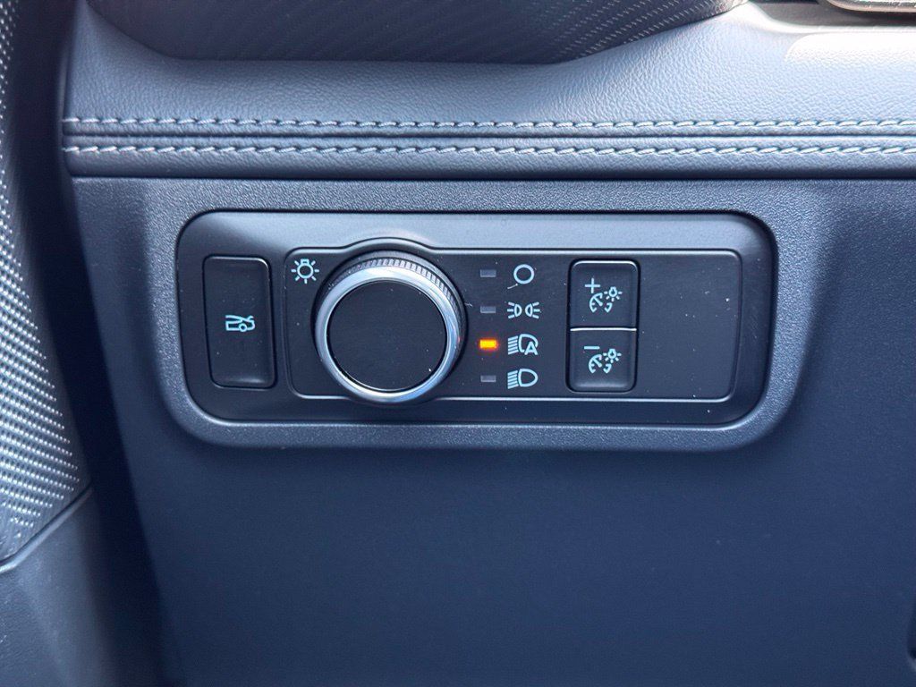 Used 2024 Ford Mustang GT Premium RWD image 34