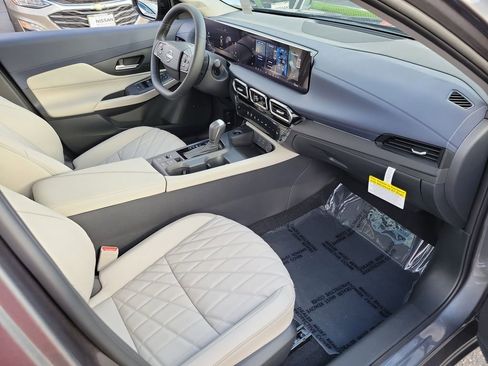 New 2026 Nissan Sentra SL w/ Floor Mat Package image 12