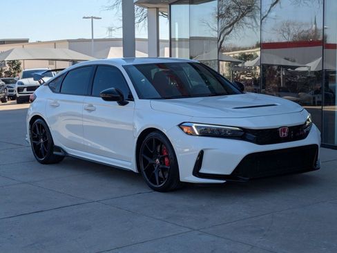 Used 2025 Honda Civic Type R image 7