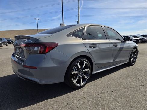 Used 2025 Honda Civic Sport image 6