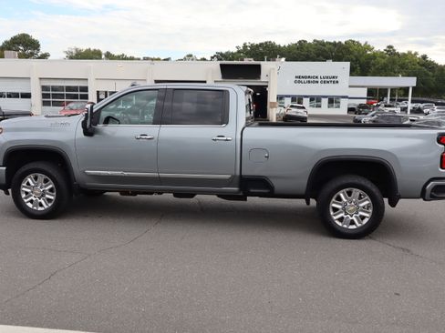 Certified 2025 Chevrolet Silverado 2500 High Country w/ Technology Package image 7