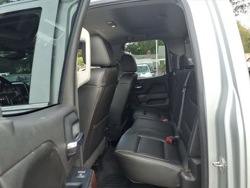 Used 2016 GMC Sierra 3500 SLT image 16