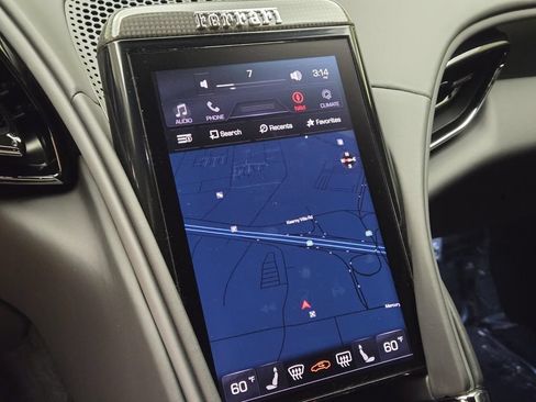 Used 2022 Ferrari Roma RWD image 22