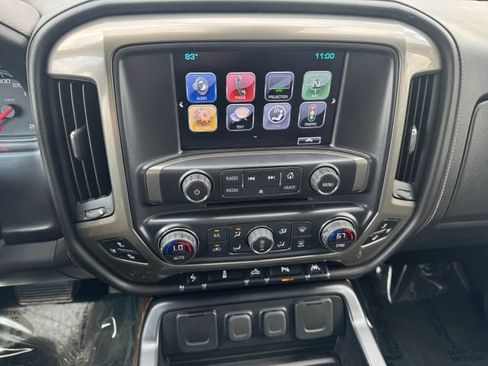 Used 2017 Chevrolet Silverado 1500 High Country AWD/4WD image 16