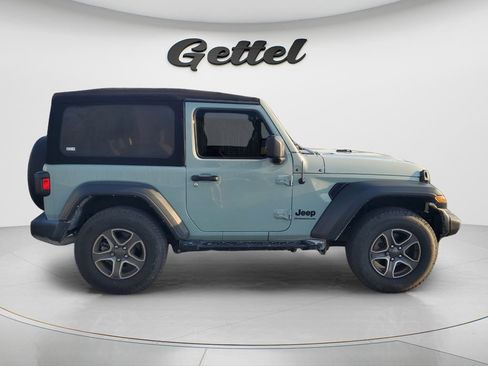 Used 2023 Jeep Wrangler Sport S image 3