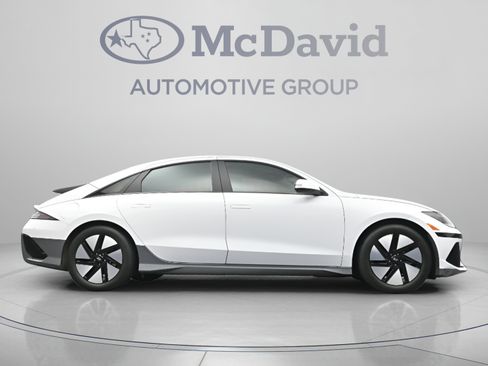 Used 2024 Hyundai Ioniq 6 SEL RWD image 31