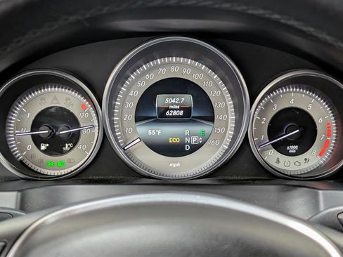 Used 2014 Mercedes-Benz E 350 4MATIC Coupe image 33