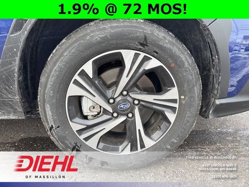 Used 2025 Subaru Crosstrek 2.0i Premium image 6