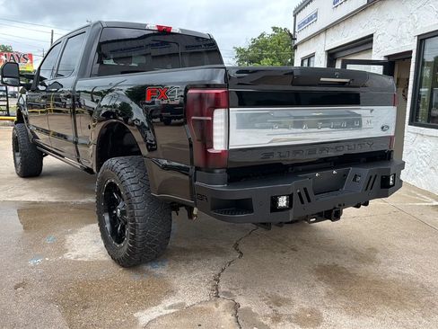 Used 2017 Ford F350 Platinum w/ Platinum Ultimate Package AWD/4WD image 2