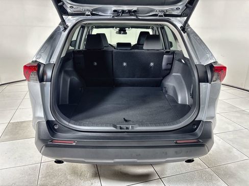 Used 2025 Toyota RAV4 XLE w/ Convenience Package FWD image 21