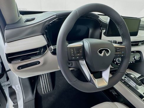 New 2026 INFINITI QX60 Luxe image 11