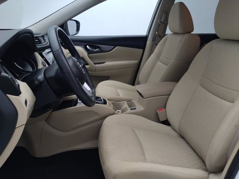 Used 2017 Nissan Rogue SV FWD image 17