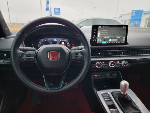 Certified 2024 Honda Civic Type R image 25