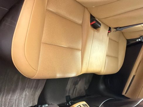 Used 2016 Lexus ES 350 w/ Premium Package w/Wood Trim FWD image 21