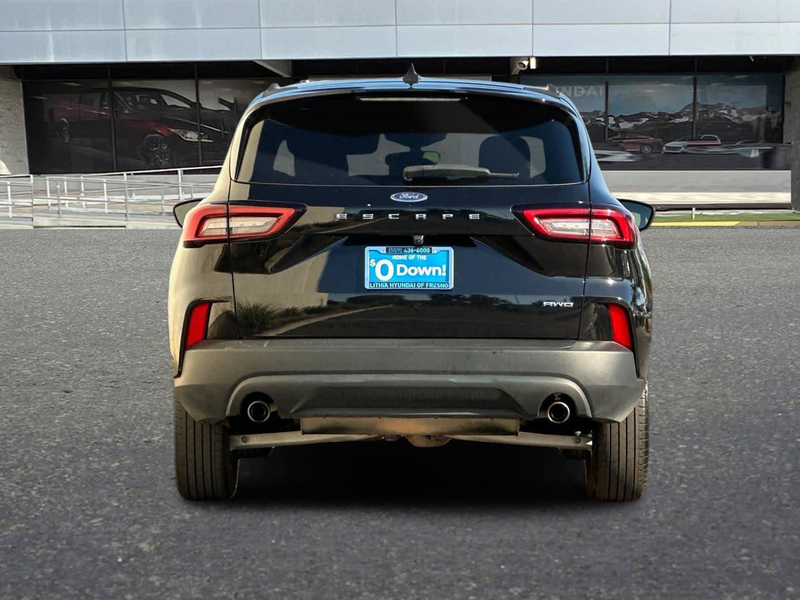 Used 2025 Ford Escape ST-Line AWD/4WD image 8