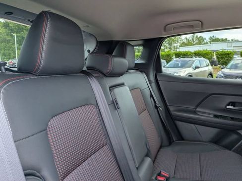 Used 2026 Nissan Kicks SR FWD image 30