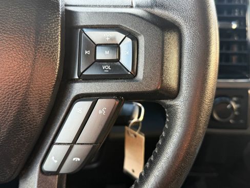 Used 2018 Ford F150 XLT w/ Equipment Group 302A Luxury AWD/4WD image 17