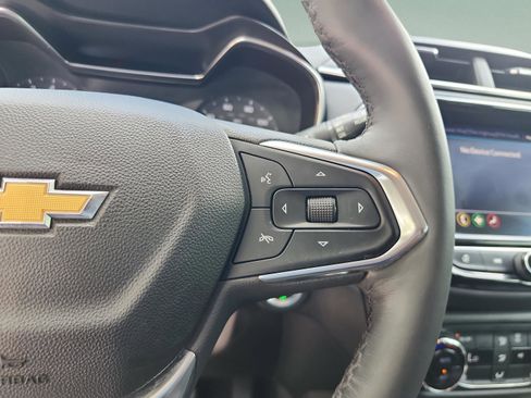 Used 2022 Chevrolet TrailBlazer LT w/ Premium Seating Package FWD image 28