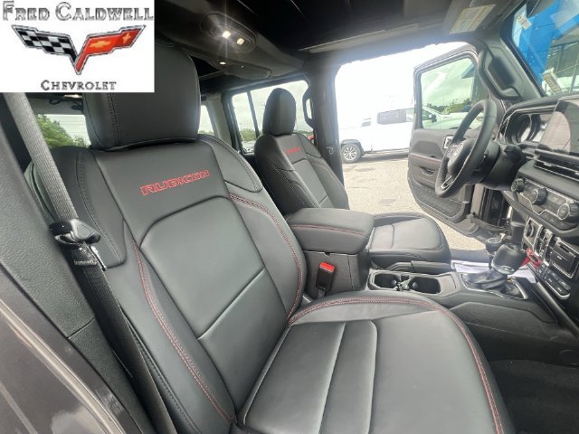 Used 2026 Jeep Wrangler Unlimited Rubicon AWD/4WD image 33