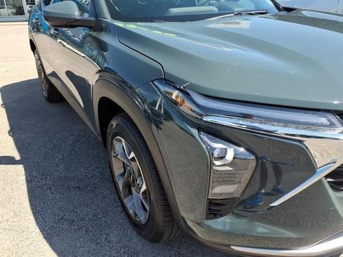 New 2026 Chevrolet Trax LT FWD image 20