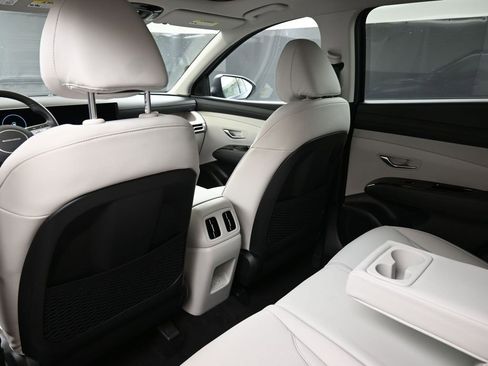 New 2026 Hyundai Tucson Limited image 19