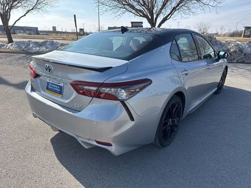 Used 2022 Toyota Camry XSE w/ Navigation Upgrade Package image 4