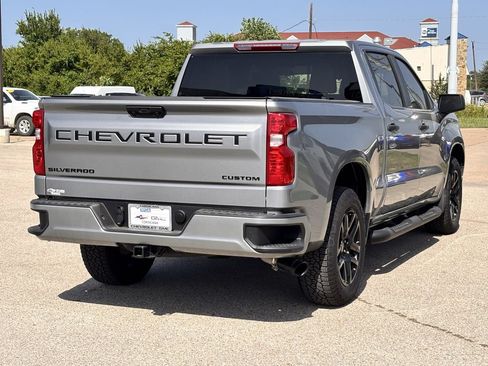 Used 2026 Chevrolet Silverado 1500 Custom w/ Turbomax Blackout Package RWD image 5