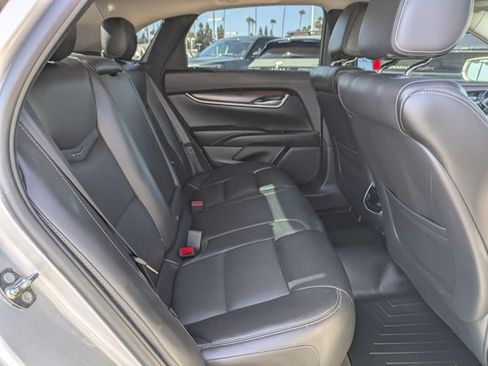 Used 2019 Cadillac XTS Luxury FWD image 18