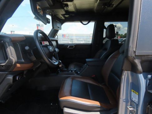 Used 2024 Ford Bronco Outer Banks AWD/4WD image 23