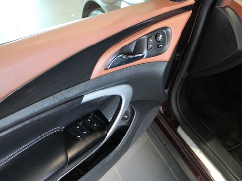 Used 2017 Buick Regal AWD image 28