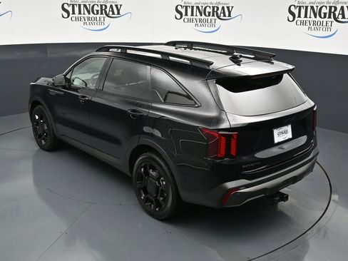 Used 2025 Kia Sorento SX Prestige w/ Olive Brown Leather Package image 13